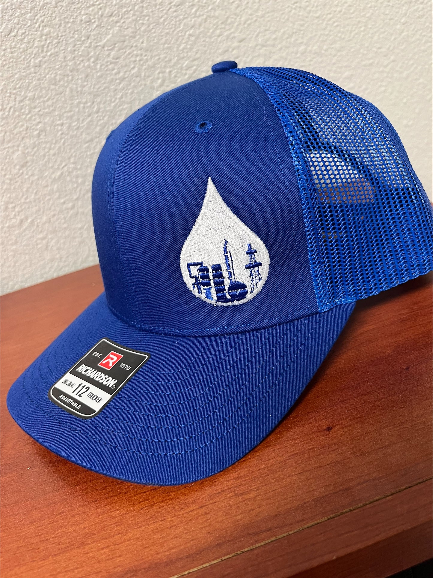 Trucker hat